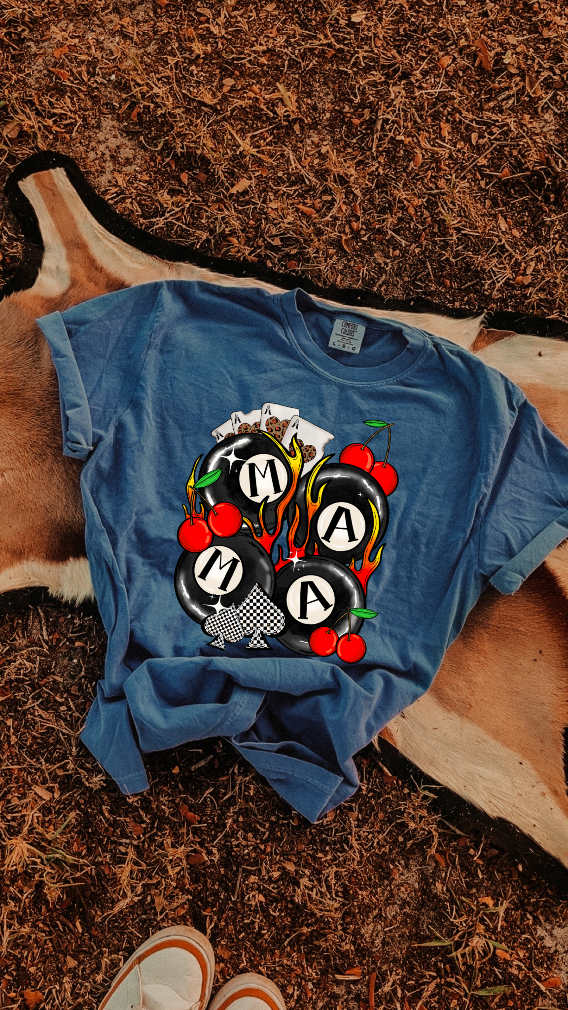 Mama 8 ball Tee