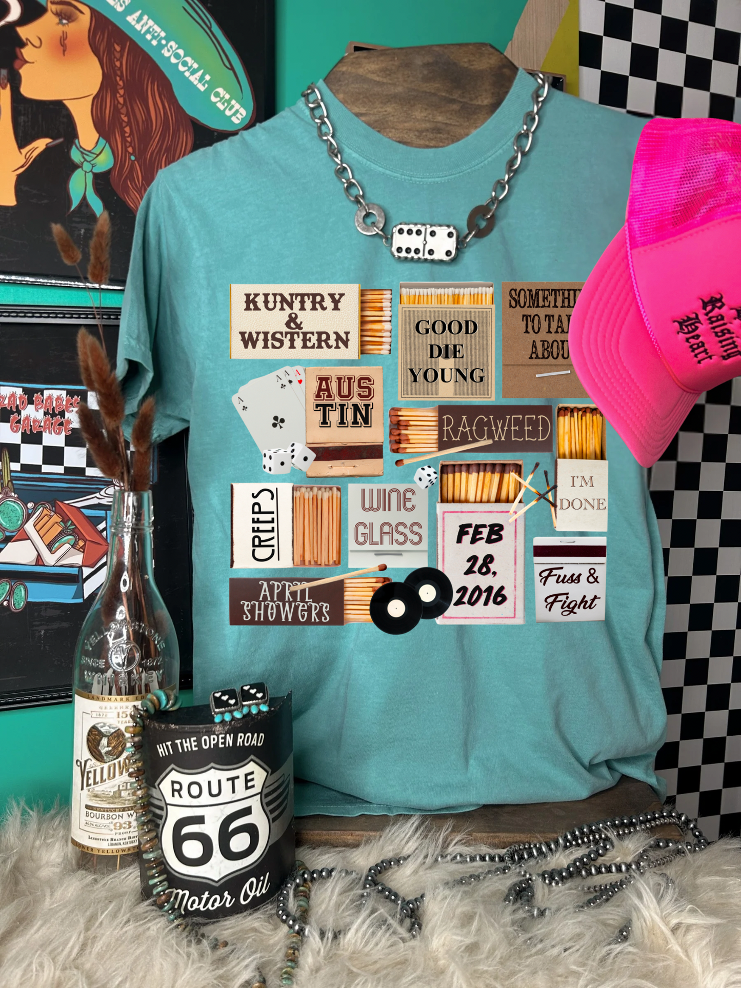 Koe matchbox Tee