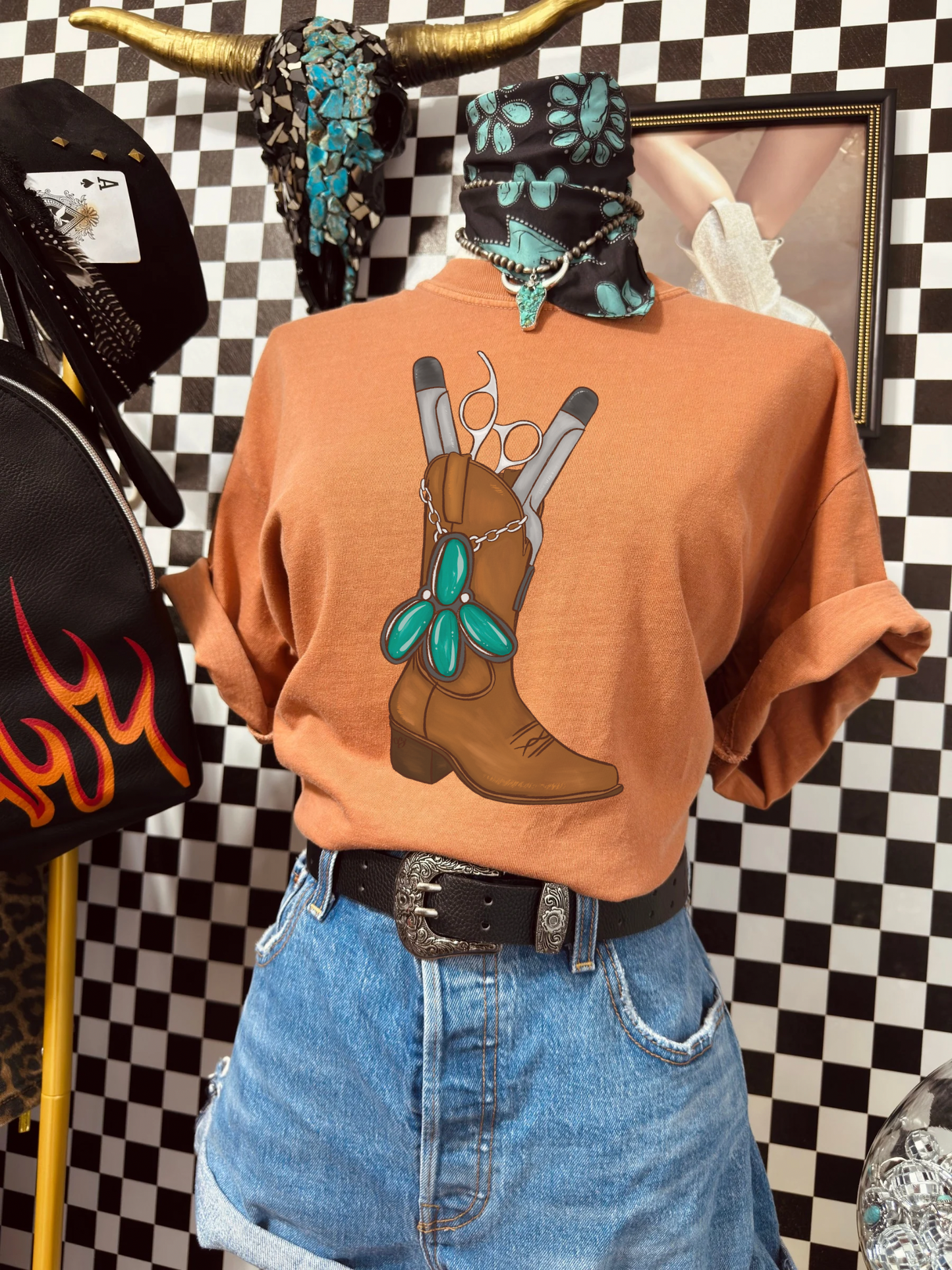 Hairstylist boots Tee