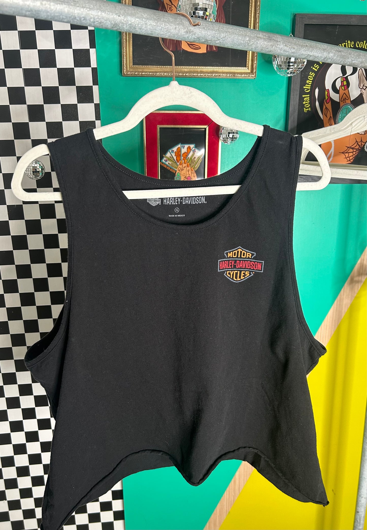Harley cropped eagle tank-size XL