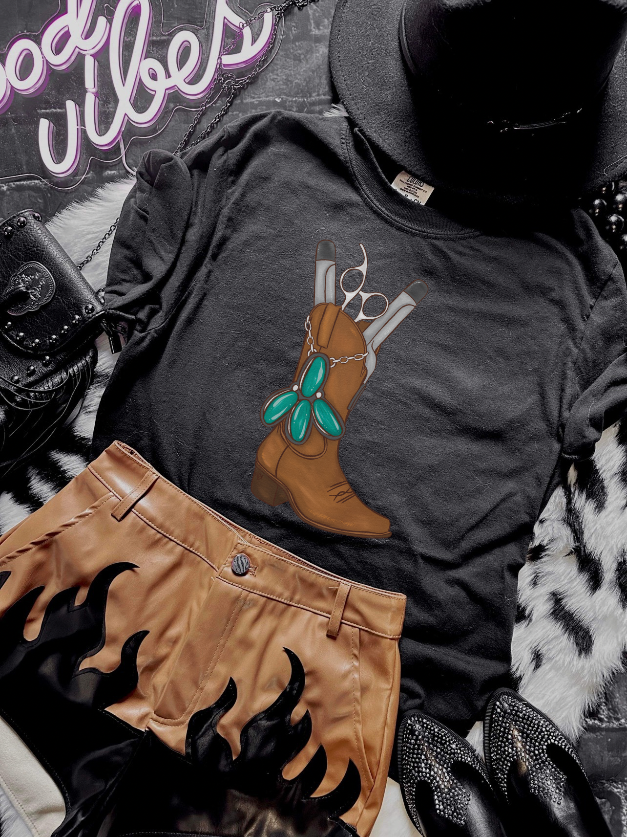 Hairstylist boots Tee