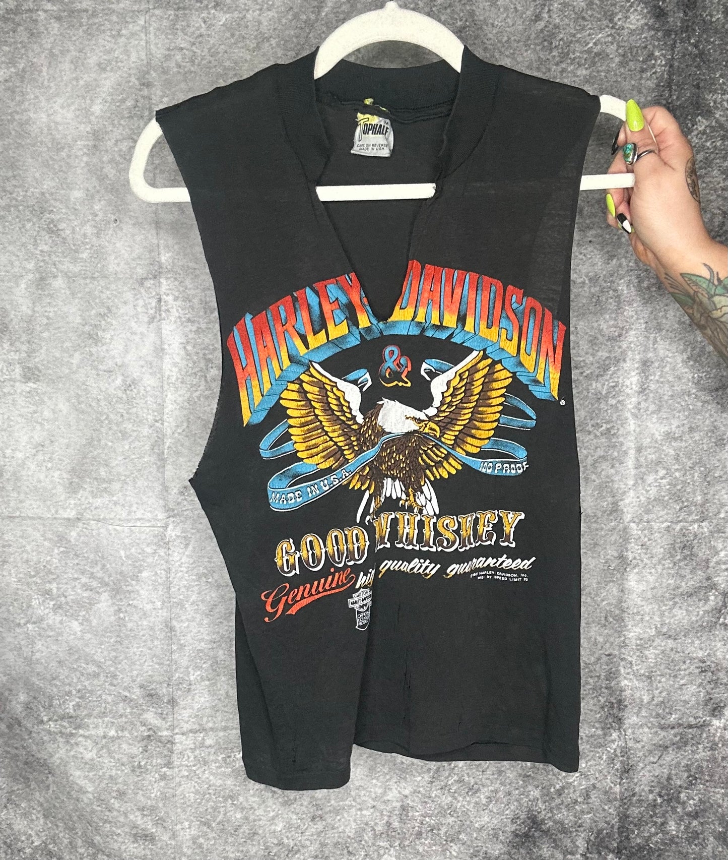 **Super vintage** 1987 Harley Heavily distressed muscle tank-size medium