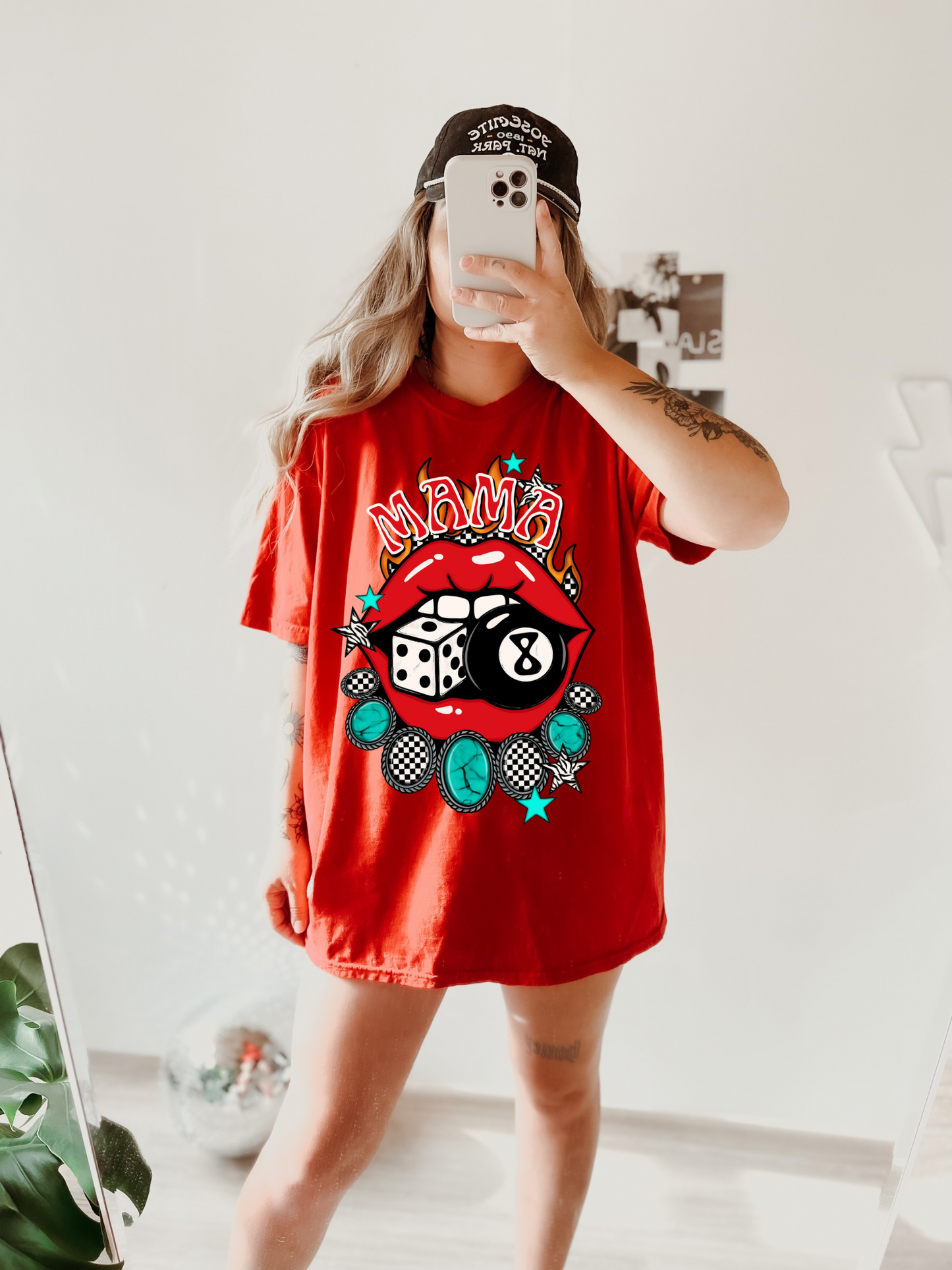 Mama Lips tee