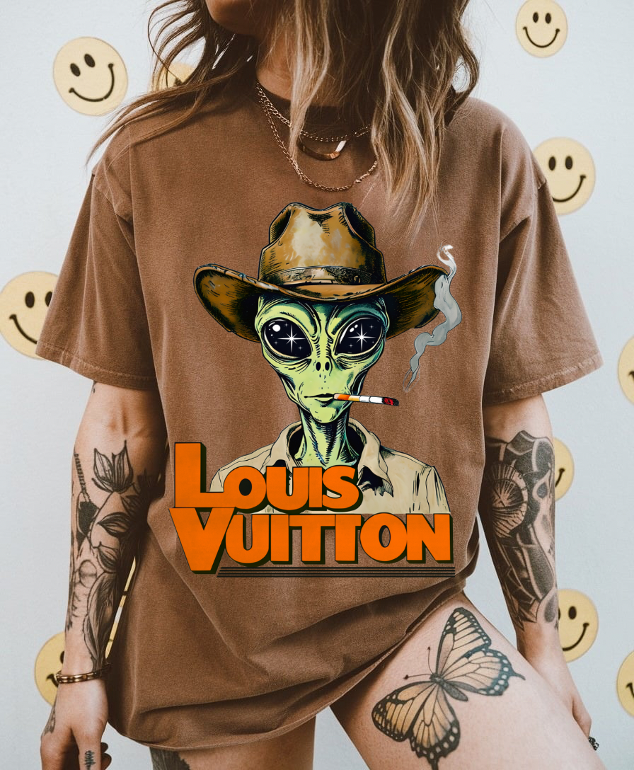 Boujee Alien Tee