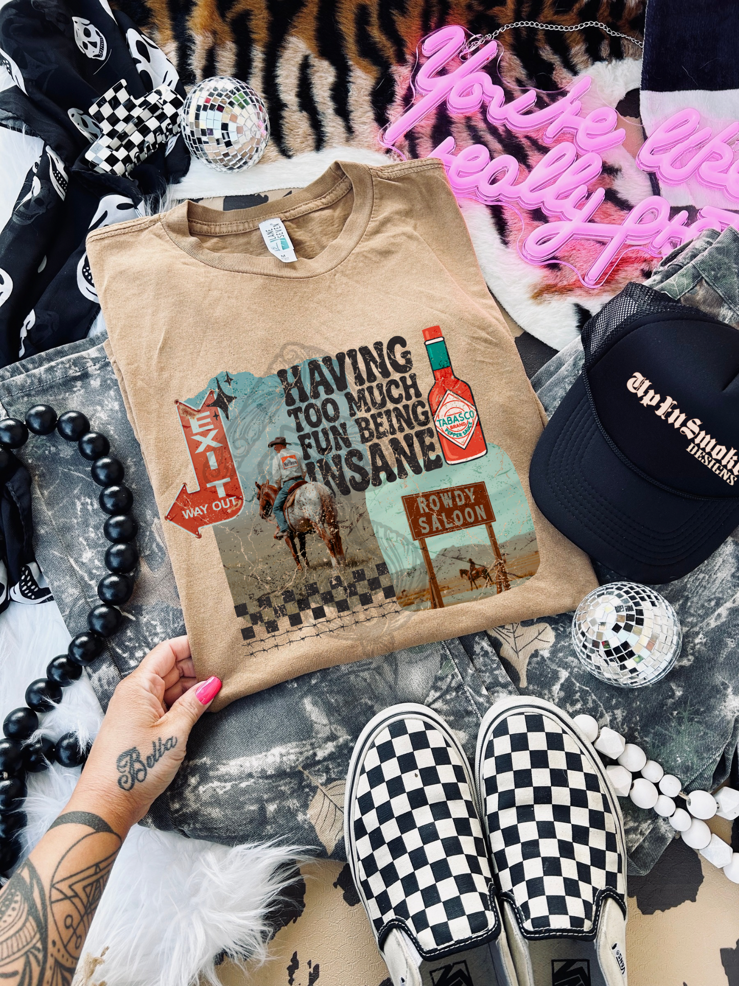 Rowdy saloon Tee