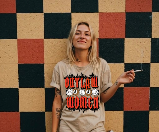 Outlaw Women Tee