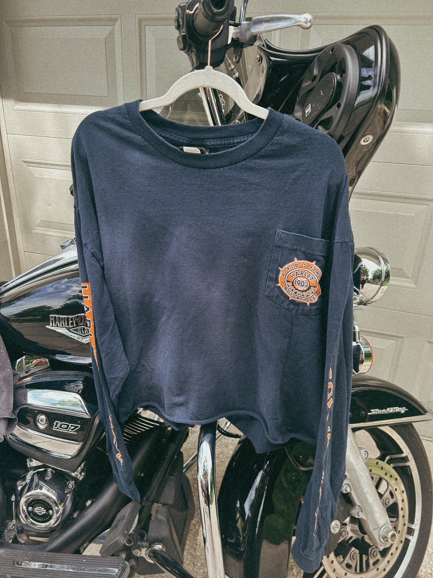 2014 CHICAGO HARLEY LONG SLEEVE CROPPED TEE- SIZE 2X