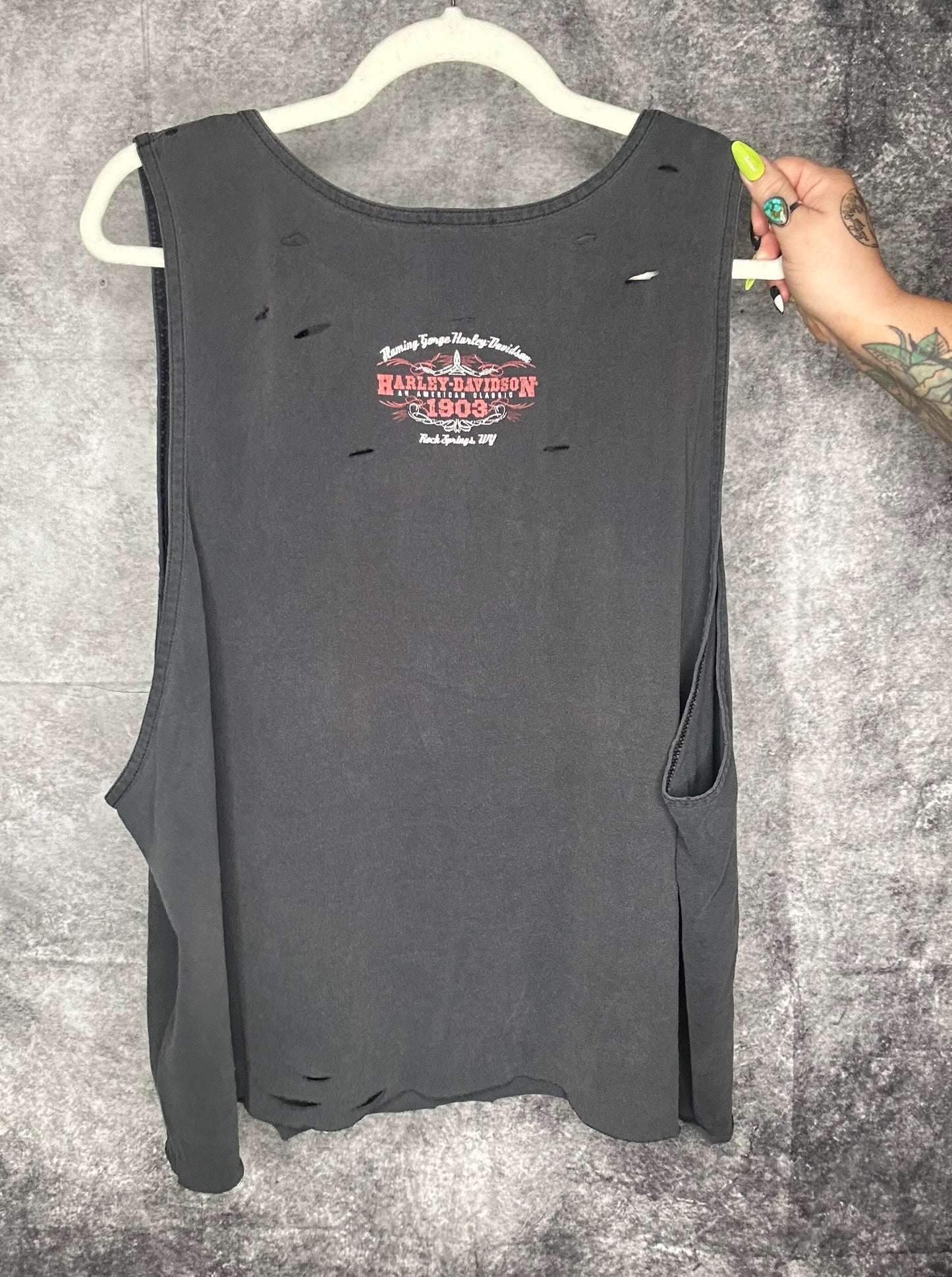 Vintage 90s distressed muscle tank-size 2x