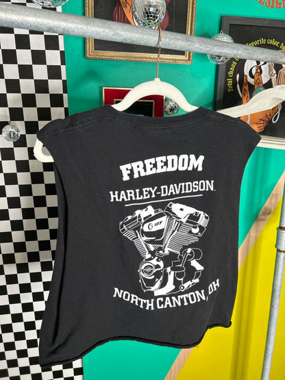 2018 cropped harley muscle tank size large