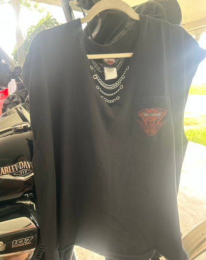 2015 Harley Tank with Chains-size 3x