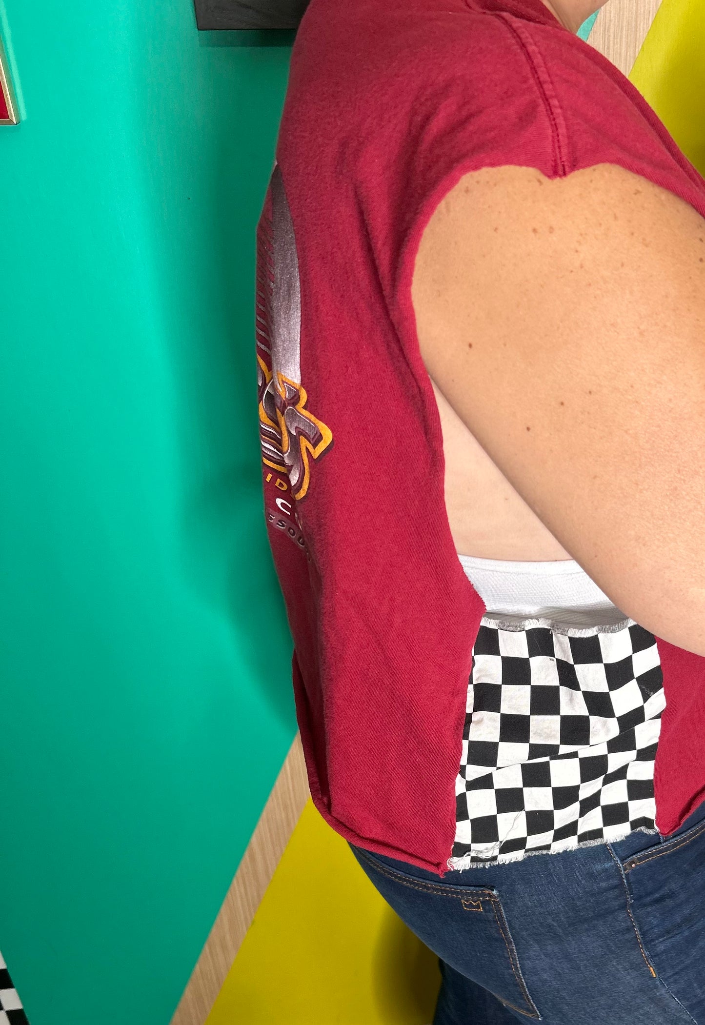 2002 Vintage checkered cropped muscle tank-will fit XL/2x