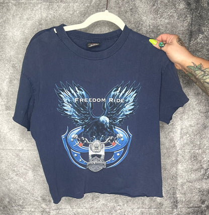 2003 VINTAGE Harley Freedom ride Cropped tee-size Large