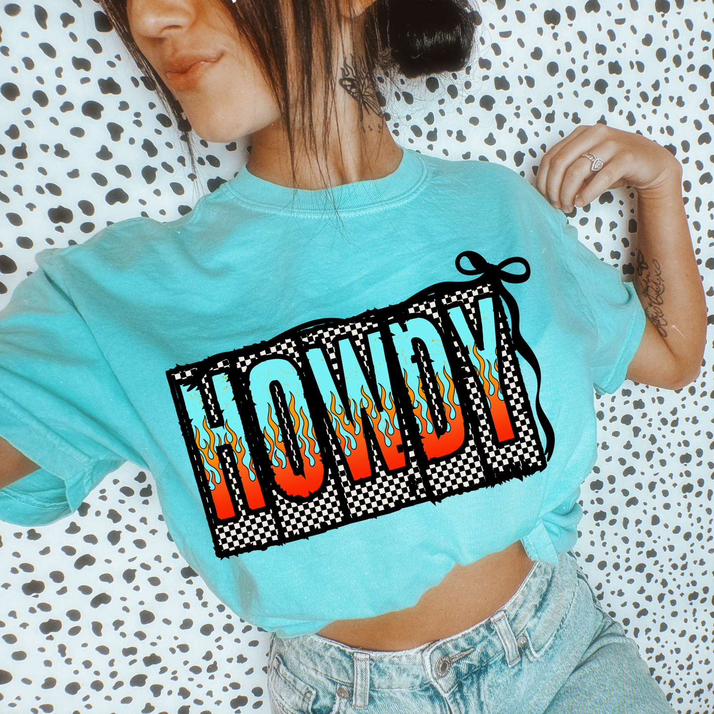 Howdy Tee