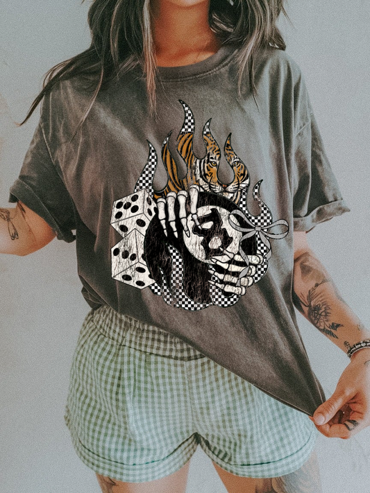 Grunge 8 ball Tee