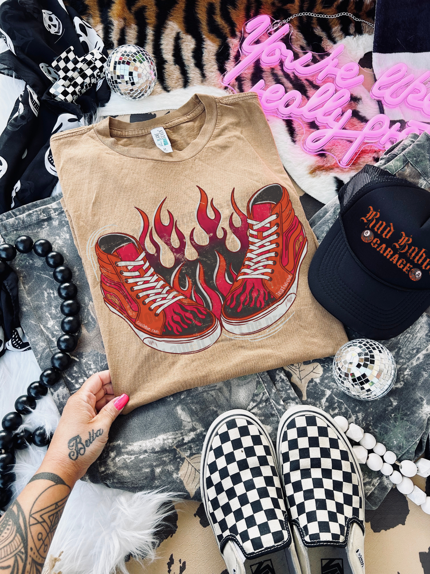Off the Wall Tee
