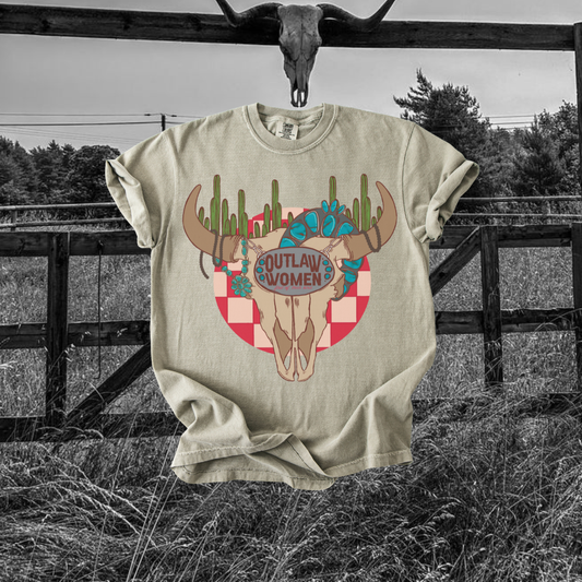 Outlaw women bullskull tee
