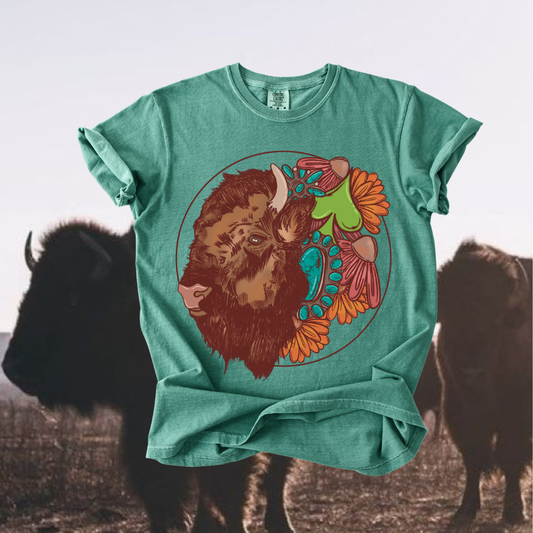 Roaming buffalo tee