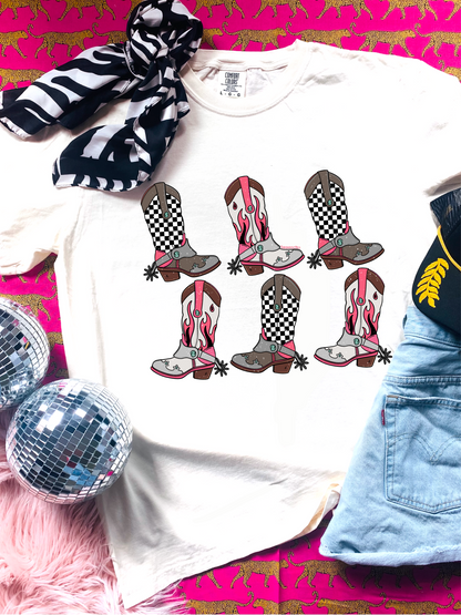 Yallternative Boots Tee