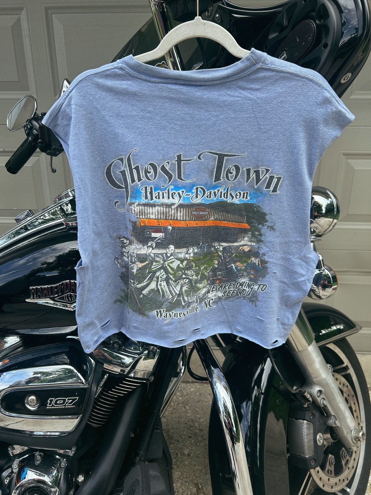 2008 Harley Ghost Town NC Cropped tank-size large