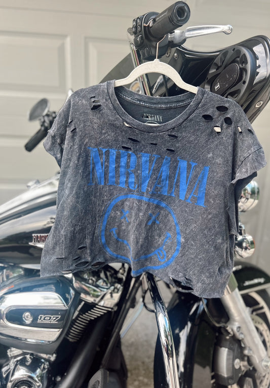 Nirvana Cropped Tee-size XL