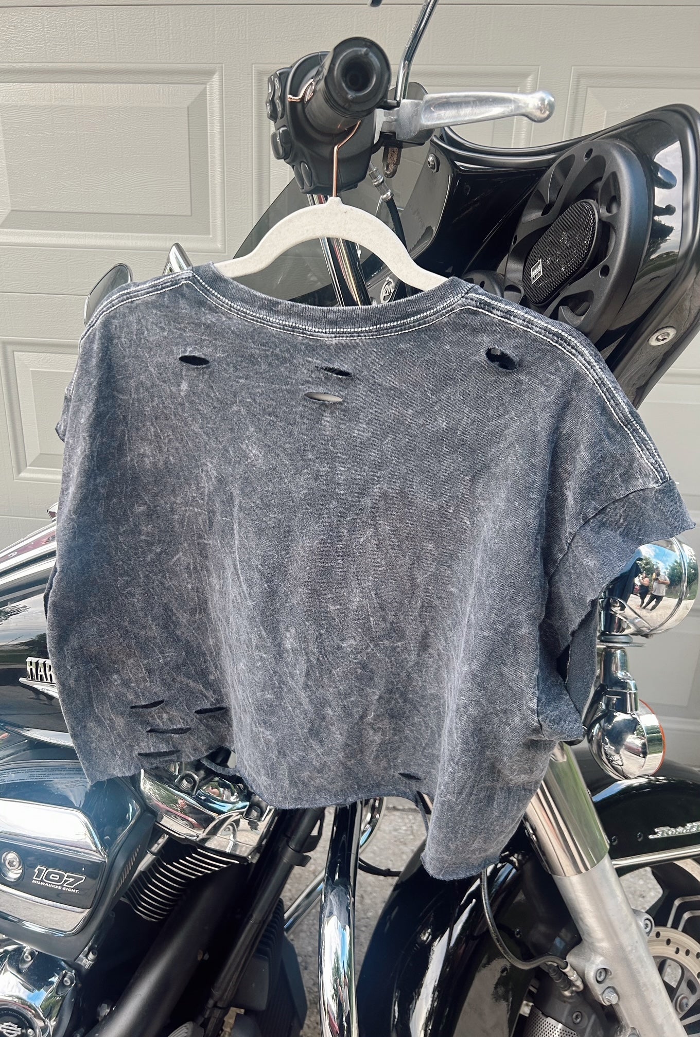 Nirvana Cropped Tee-size XL